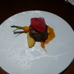 ラ・ロカンダ - 2015年3月　牛テールの赤ワインマリネとベジタブルの、お皿もステキ！！！