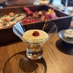 BISTRO UN TROIS - 