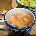 表参道焼肉 KINTAN - スープ