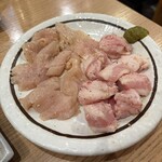 神泉ホルモン 三百屋 - 