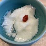 STEAMAN - デザートの杏仁豆腐