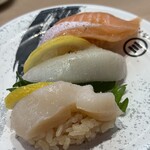 回転寿司 みさき - 料理写真: