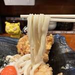 本格さぬきうどん やしま - うどん、にゅ〜〜ん！　※かなりの剛麺でした