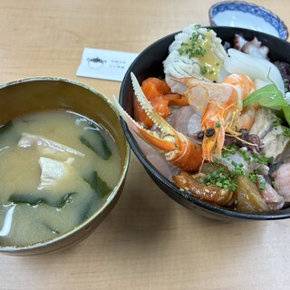 おかもと鮮魚店 _0