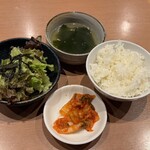 炭火焼肉 キョロちゃん - 