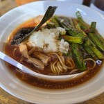 ラーメン専門 藍華 - ラーメン　辛ニラ