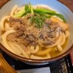 うどん 雅びや - 牛しぐれと九条ネギのうどん(税込960円)