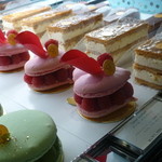 ピエール・エルメ・パリ - 2015年3月　ケーキケース