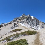 燕山荘 - 燕岳