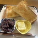 赤城山観光総合案内所 新坂平売店 - あんバタートースト！