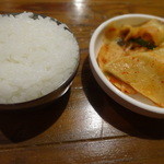 韓国料理のお店　英 - ご飯とキムチ