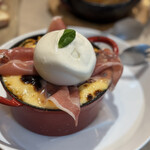 ピザとハムと時々ワイン ボンジョルノ食堂 - 