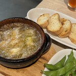 ピザとハムと時々ワイン ボンジョルノ食堂 - 
