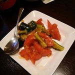 珍萬 - トマトと胡瓜の珍萬ソース