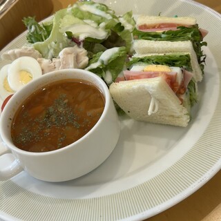 カフェ メノレ_1