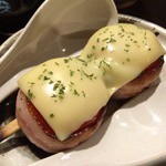 鶏's - 鶏's(ミディトマトのベーコンチーズ)