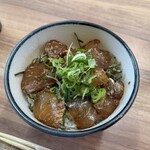 焼貝いろは - 鯛の漬け丼アップ