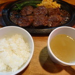 ホンキー トンク - 牛はらみステーキ（ライス・スープ付き、ビッグ２００ｇ・１，４８０円）
