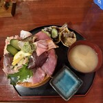 ウツギ酔賓店 - 