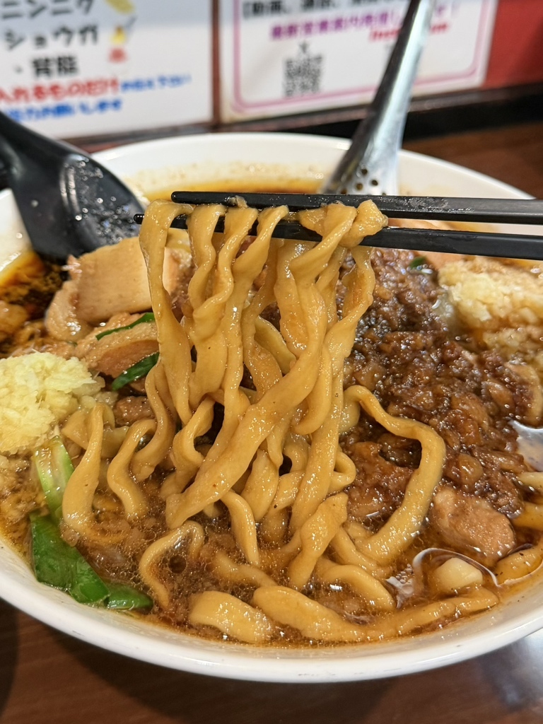 写真 : 元祖スタミナ満点らーめん すず鬼 熊谷うえちゃん店 - 上熊谷
