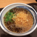 めんや 芽吹き - 〈2015-03-07〉かけ蕎麦420円 無料天かす入り