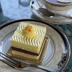 アサヒグループ大山崎山荘美術館 喫茶室 - ガトー・トリコロール（1500円）