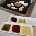 千本松牧場 - ハンバーグの調味料