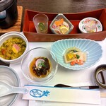 亀の井ホテル - 料理写真: