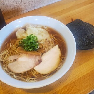 支那そば くろ田_0
