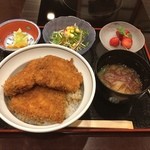 牛なべ 入間 - かつ丼
肉が柔らかくて、美味しい。