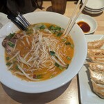 三河ラーメン 日本晴れ - 