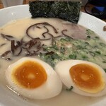 まるきんラーメン - 料理写真: