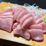磯料理 伊清 - 本日は脂ののった中トロ部分が山盛り