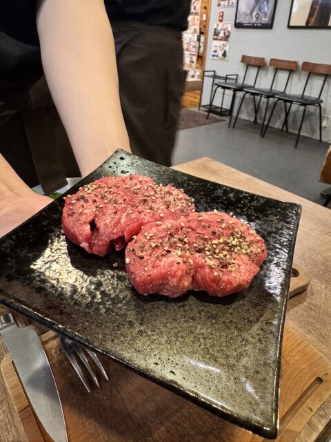 File Niku Senmon Ten Nikuzou - Kashiharajingu Mae/Yakiniku