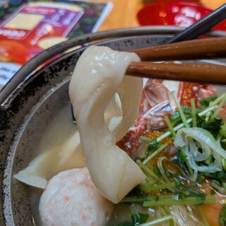 海鮮ほうとう専門店 ほうとう研究所_1