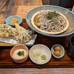 十割そば 囲炉裏 - 料理写真: