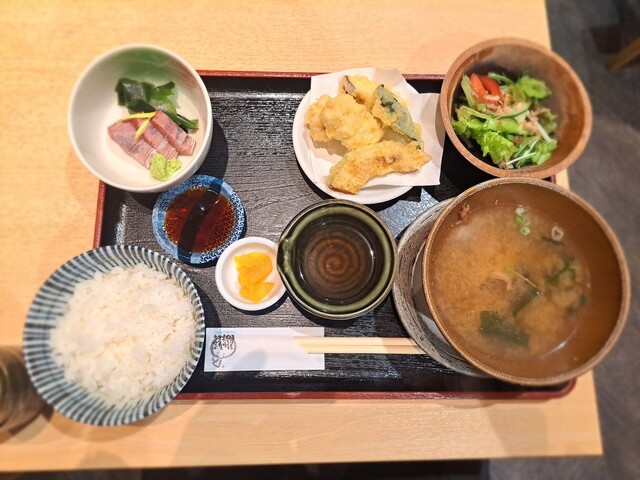 魚魚魚 （GyoGyoGyo）のご予約 - 伏見桃山/海鮮 | 食べログ