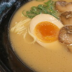 はま寿司 - 味玉1/2