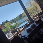 ベーカリー&テーブル 箱根 - 湖畔を望むテラス席