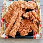 かつや - 料理写真:チキンカツ1枚、ロースカツ1枚、から揚げ2個、海老フライ2本で1069円✨ここからアプリクーポンで100円引きです♫