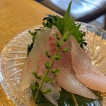 小田原おでん 本陣 - メジナ刺身