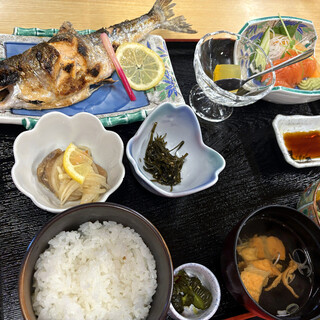お食事処 寿_0