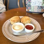 RUHE TEA HOUSE - 