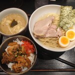 北海道らーめん奥原流 久楽 - 