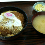 レストラン宮子 - やっぱりかつ丼に…