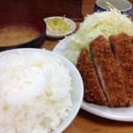 とんかつ山家 - ロースかつ定食(大)900円