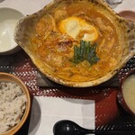 大戸屋 - 料理写真:［定食］鶏とつくねのキムチチゲ　\1,290