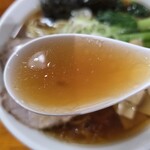 一条流がんこラーメン - スープ