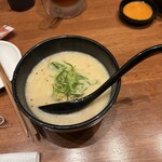 炭火ホルモン結 - 