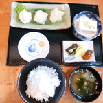 Nabe ya - 海老とチーズのしゅうまい定食　　10００円　dinner     